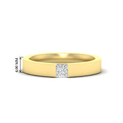half-bezel-solitaire-princess-mens-comfort-fit-wedding-ring-in-yellow-gold-fdm8083pr-nl-yg-hw
